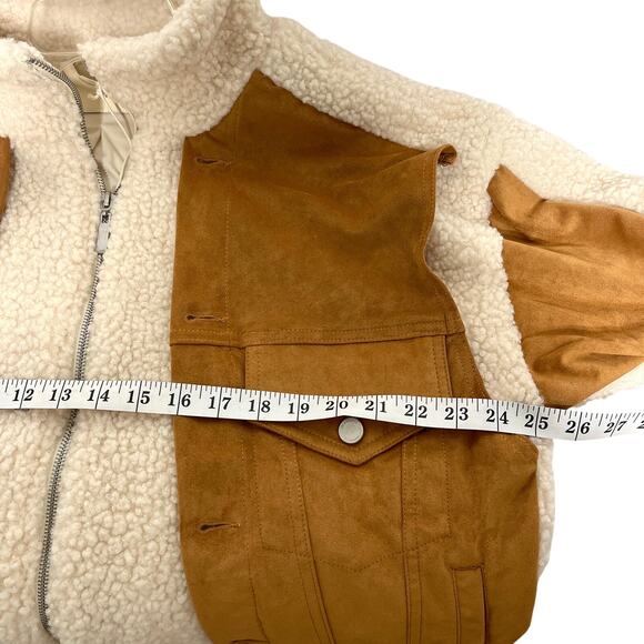 Blank NYC Catch Me Outside Oversized Trucker Jacket Sherpa Faux Suede - Picture 11 of 12